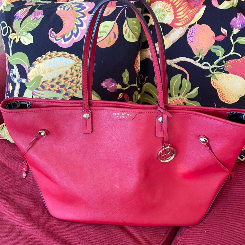 Large red Henri Bendel tote